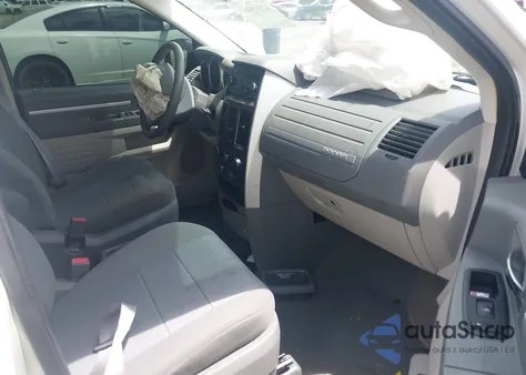 2010 Dodge Grand Caravan Se z USA, uszkodzony, nr VIN 2D4RN4DE6AR172789